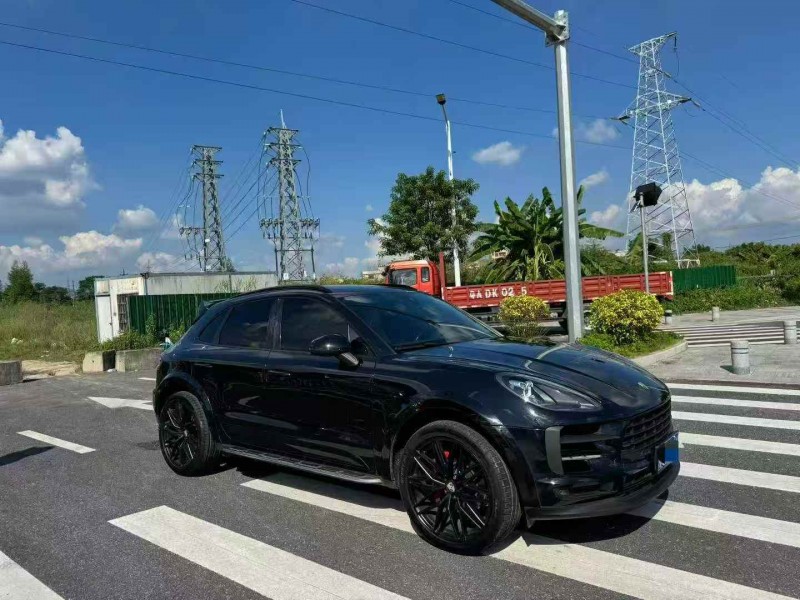 18年汕头保时捷Macan