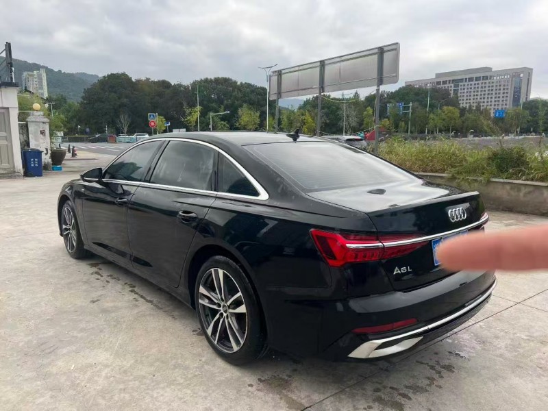 23年宁波奥迪A6L