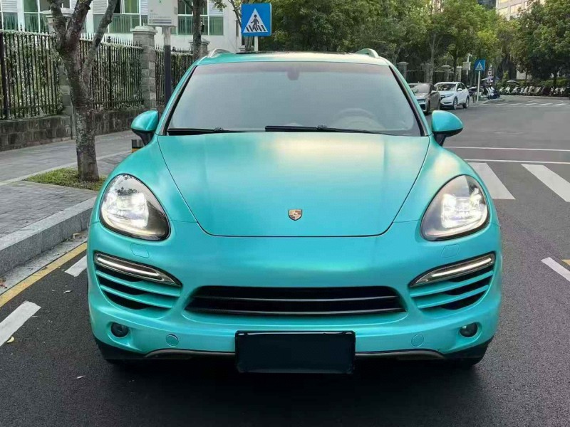 12年广州保时捷卡宴