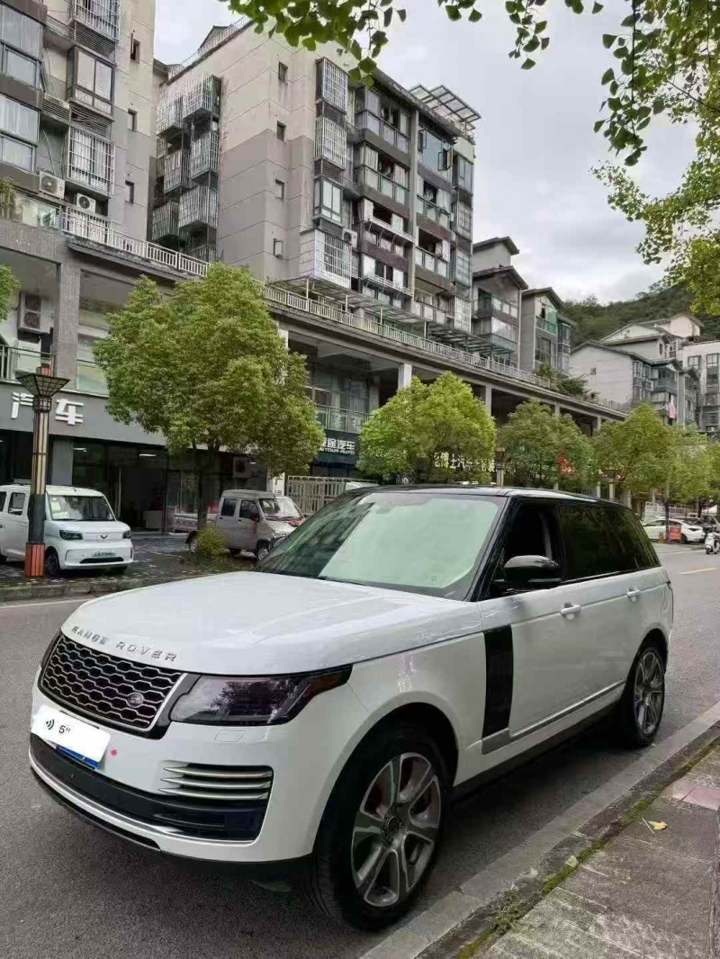 19年重庆市路虎揽胜