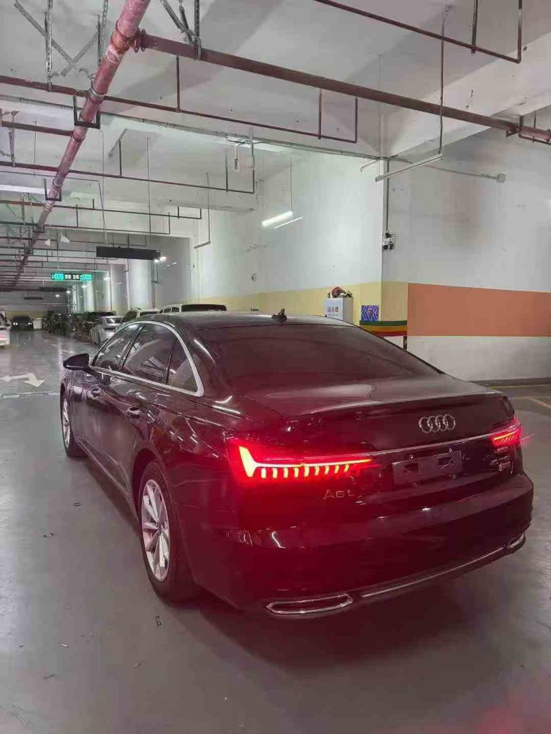 20年重庆市奥迪A6L