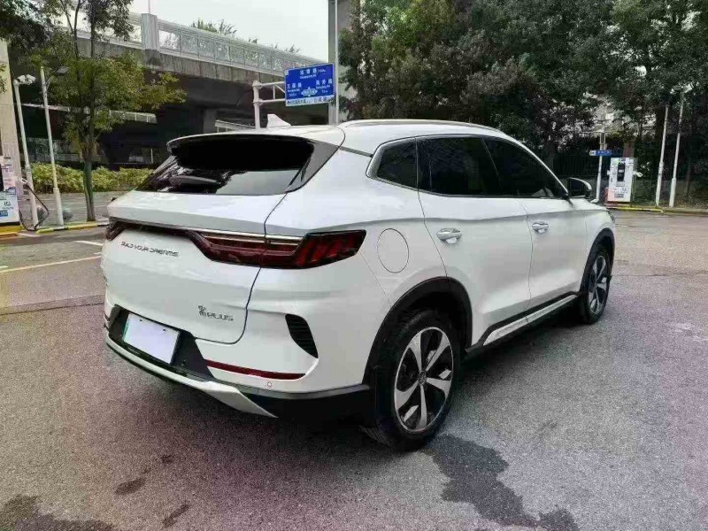 23年湘潭比亚迪宋