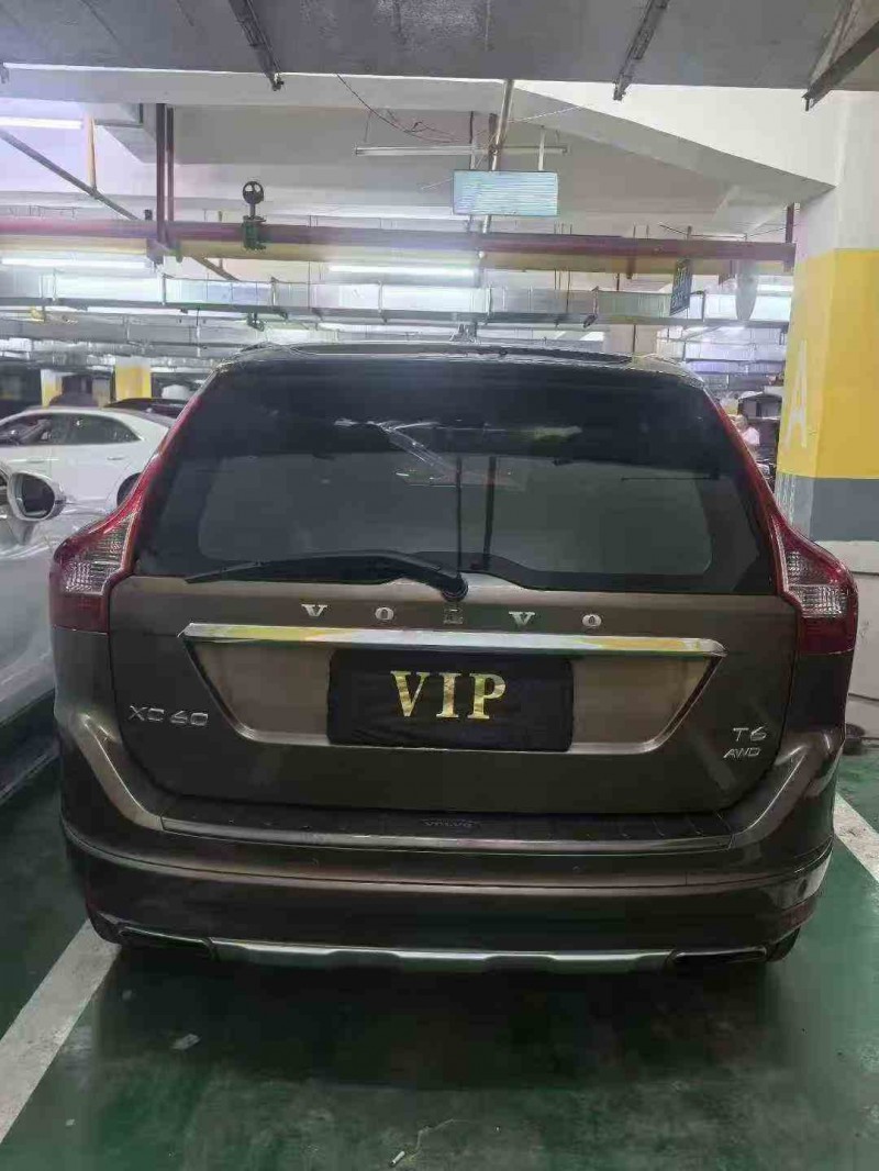 14年襄阳沃尔沃XC60