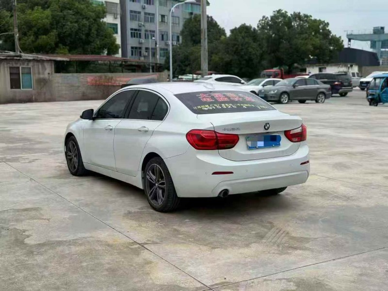 19年绍兴宝马1系