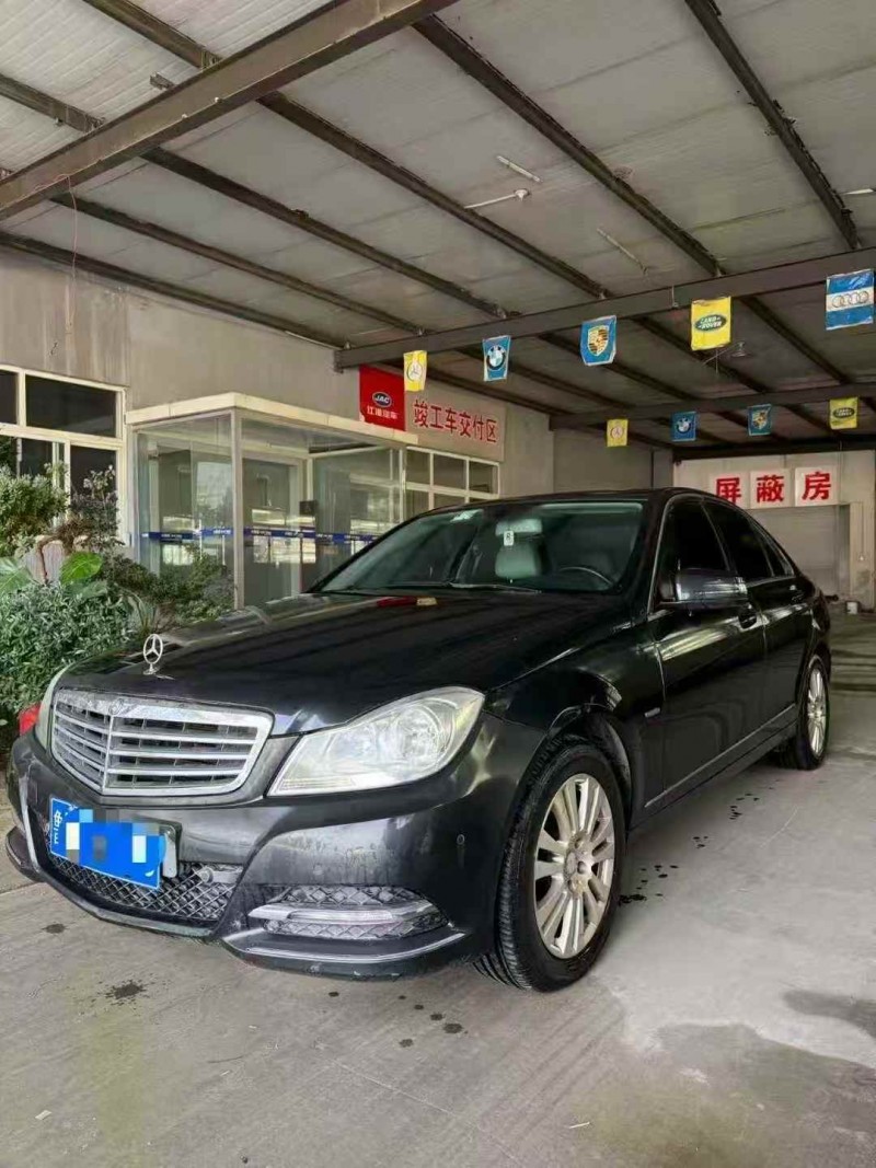 12年济宁奔驰C