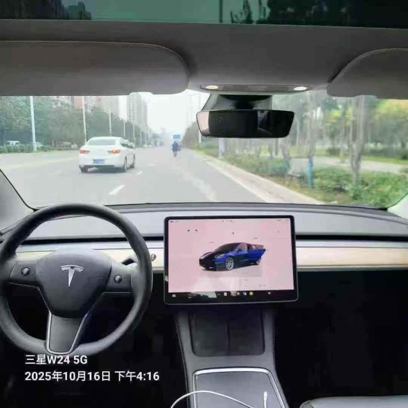 23年开封特斯拉MODEL 3