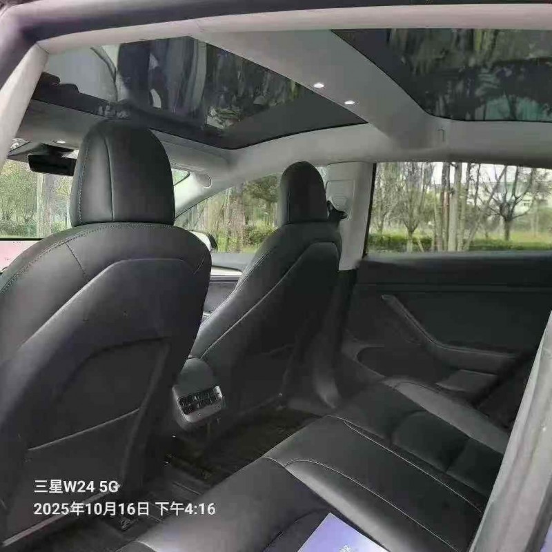 23年开封特斯拉MODEL 3