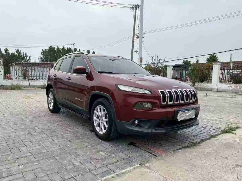 16年徐州Jeep自由光