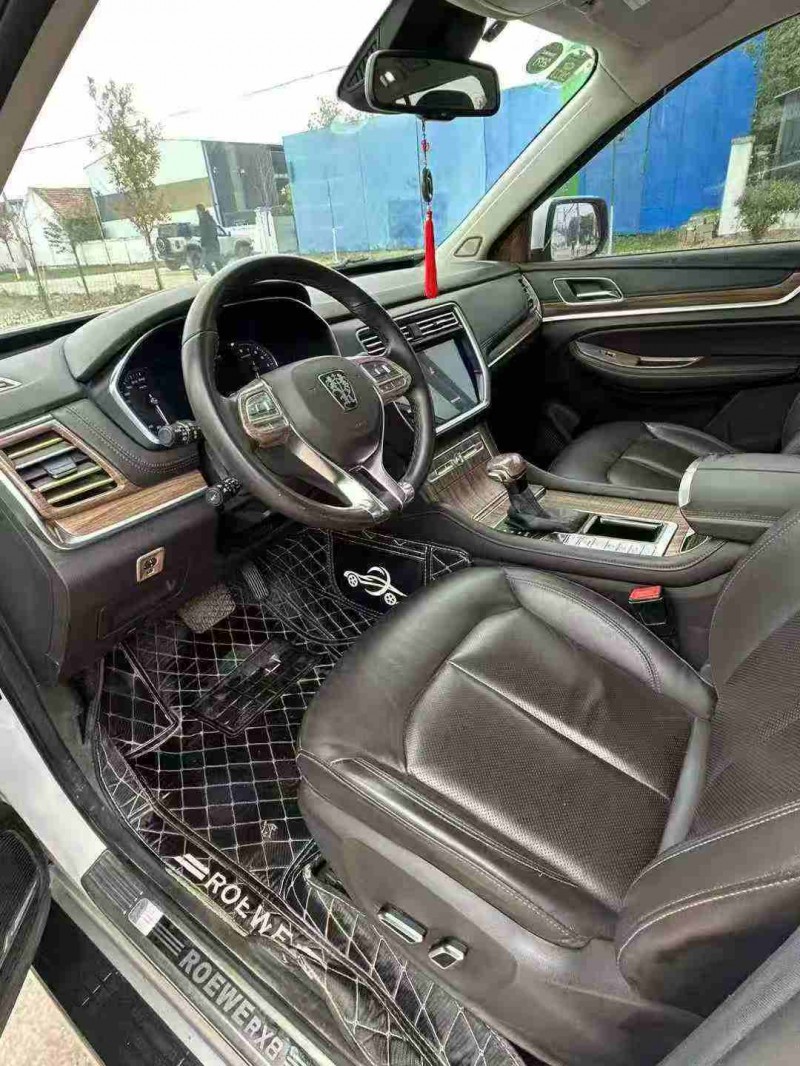 19年徐州荣威RX8