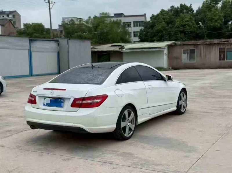 13年湖州奔驰E
