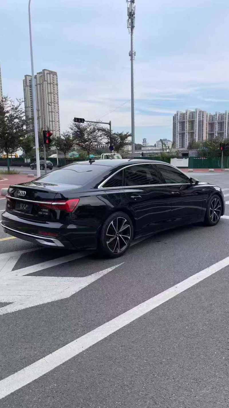 19年烟台奥迪A6L