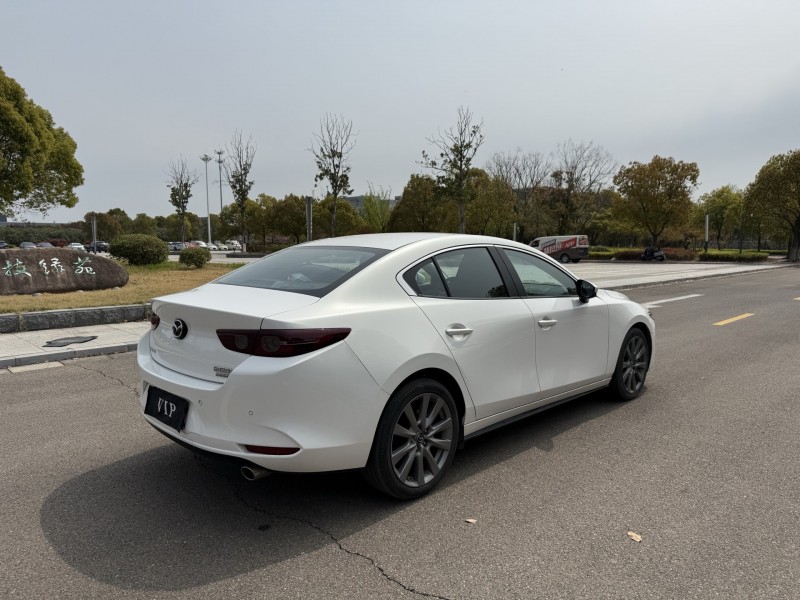 22年盐城马自达昂克赛拉