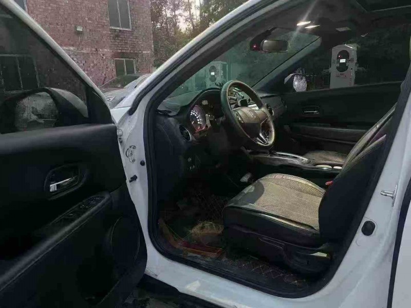 21年桂林本田XRV