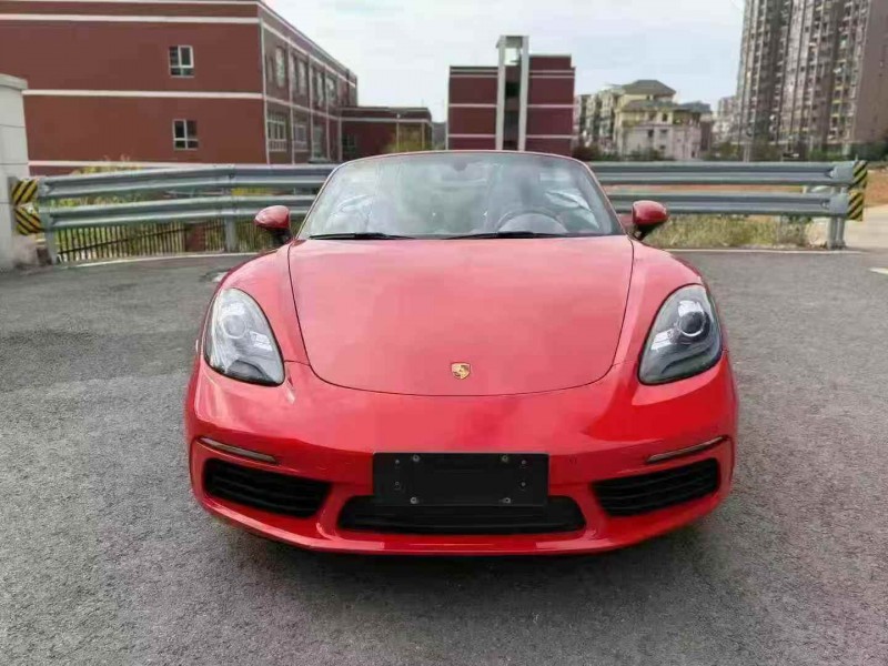 17年青岛保时捷718