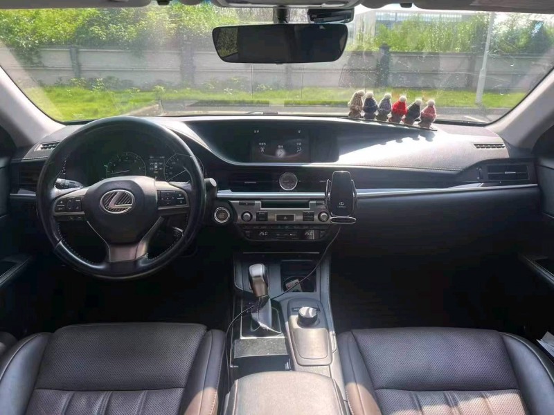 18年广州雷克萨斯ES