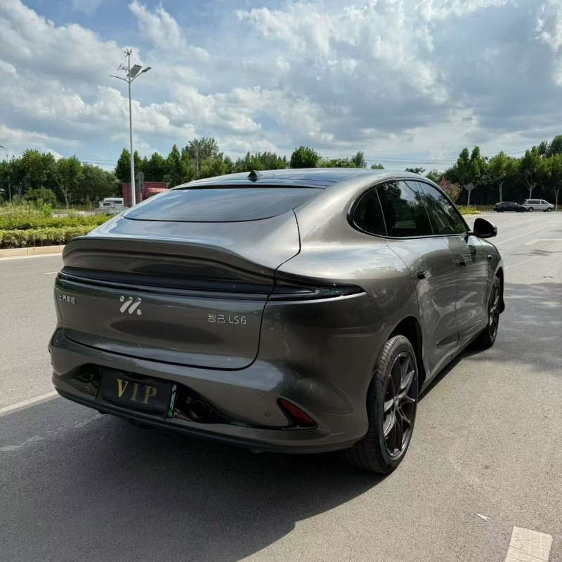 24年淄博智己LS6