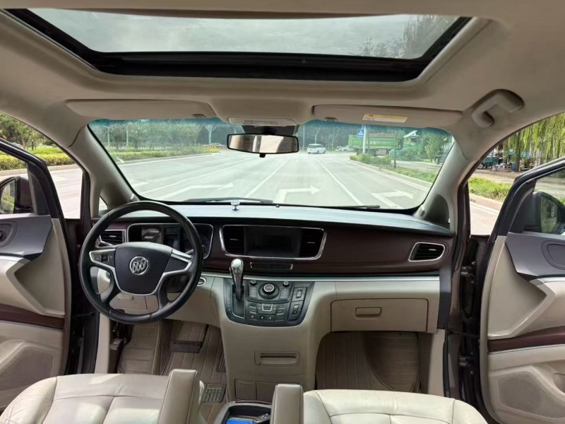 16年枣庄别克GL8