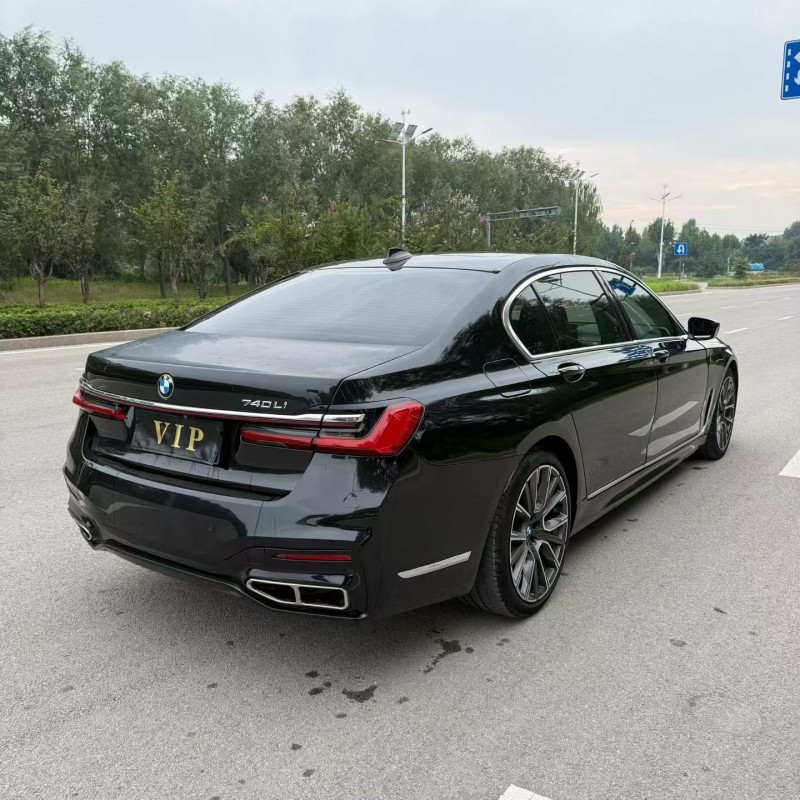 16年潍坊宝马7系