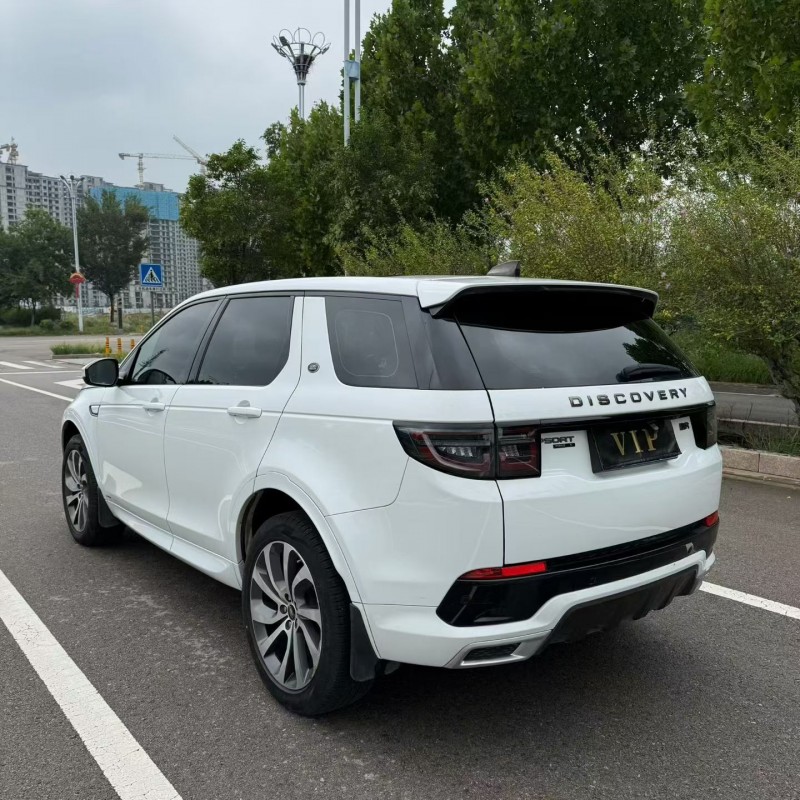 20年青岛路虎揽胜运动