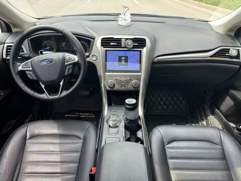 18年东营福特蒙迪欧