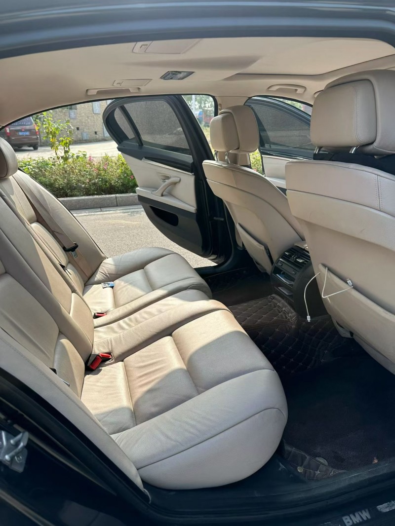 11年威海宝马5系