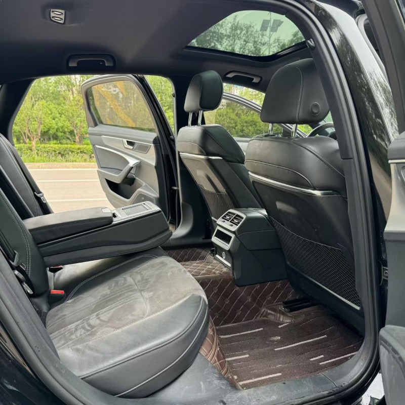 21年青岛奥迪A6L