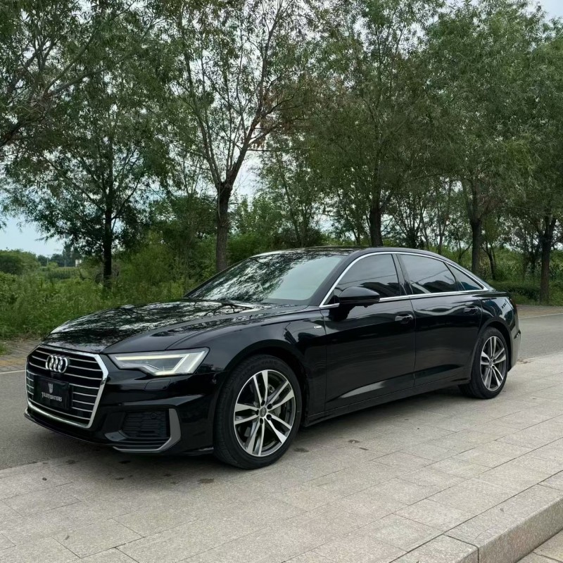 21年青岛奥迪A6L