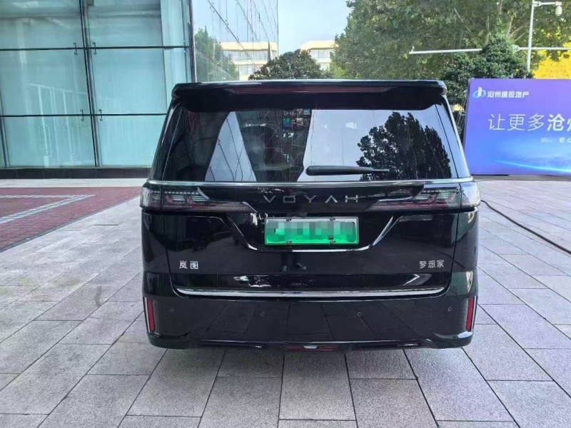 25年沧州岚图汽车梦想家