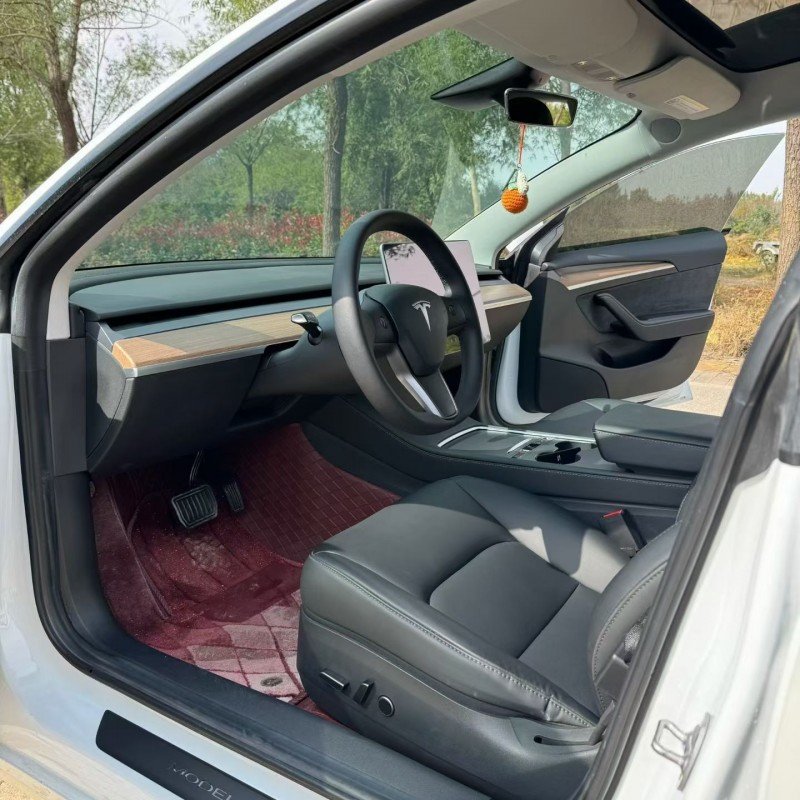 23年青岛特斯拉MODEL 3