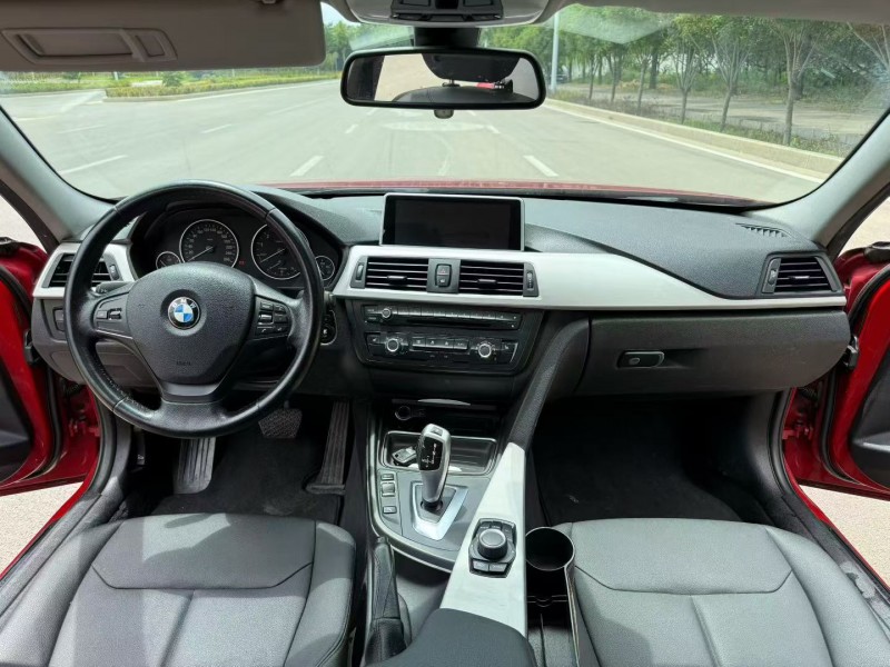 15年泰安宝马3系