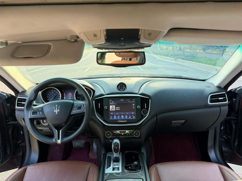 16年济宁玛莎拉蒂Ghibli