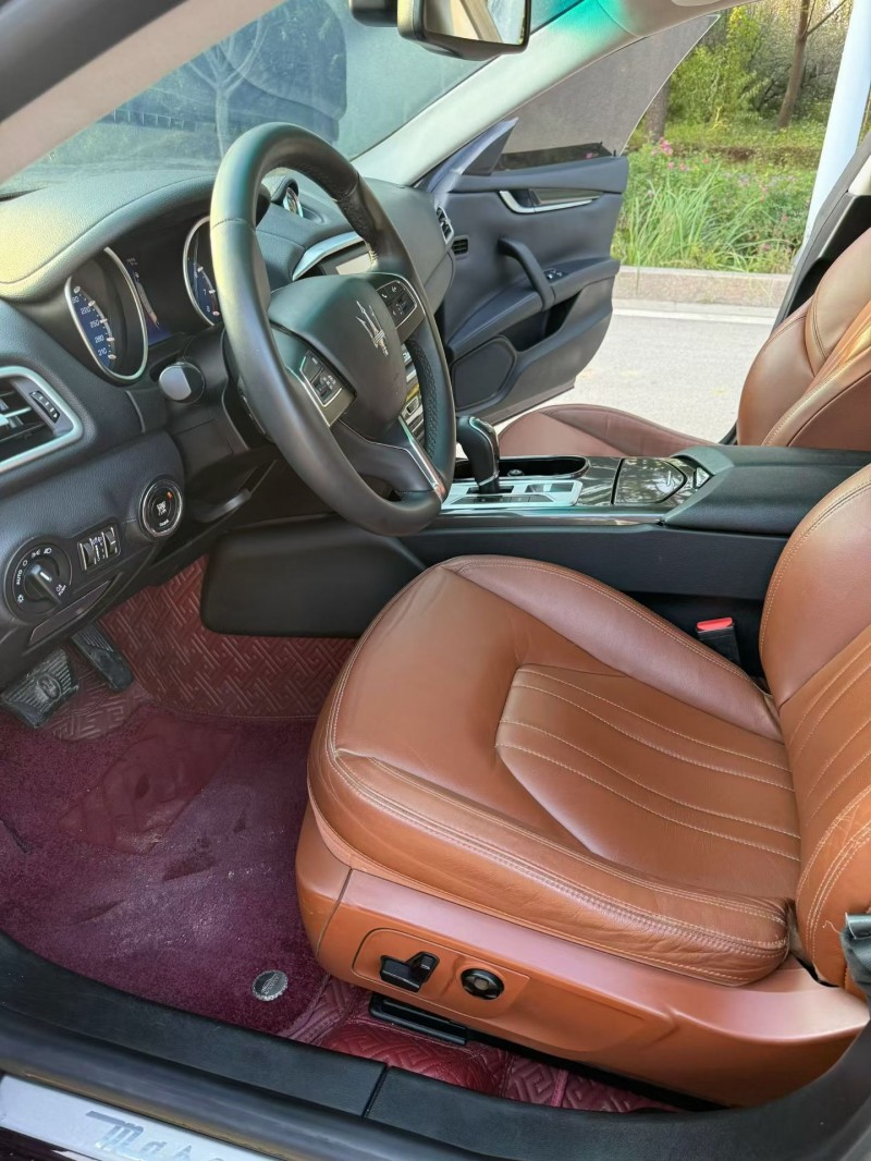 16年济宁玛莎拉蒂Ghibli