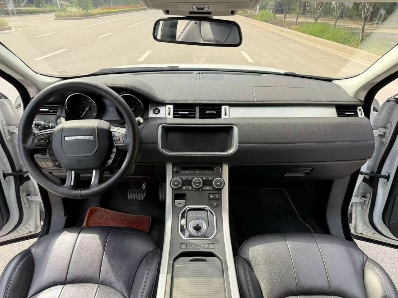 18年济南路虎揽胜极光