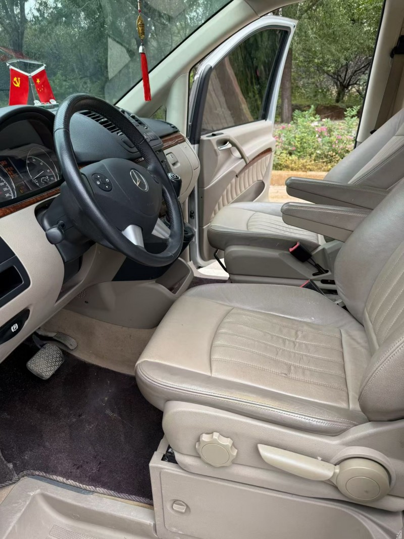 15年枣庄奔驰唯雅诺