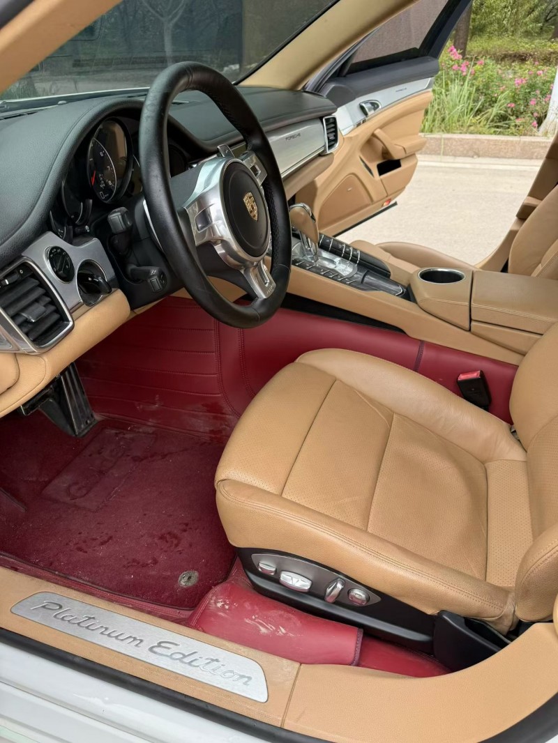 12年潍坊保时捷帕拉梅拉