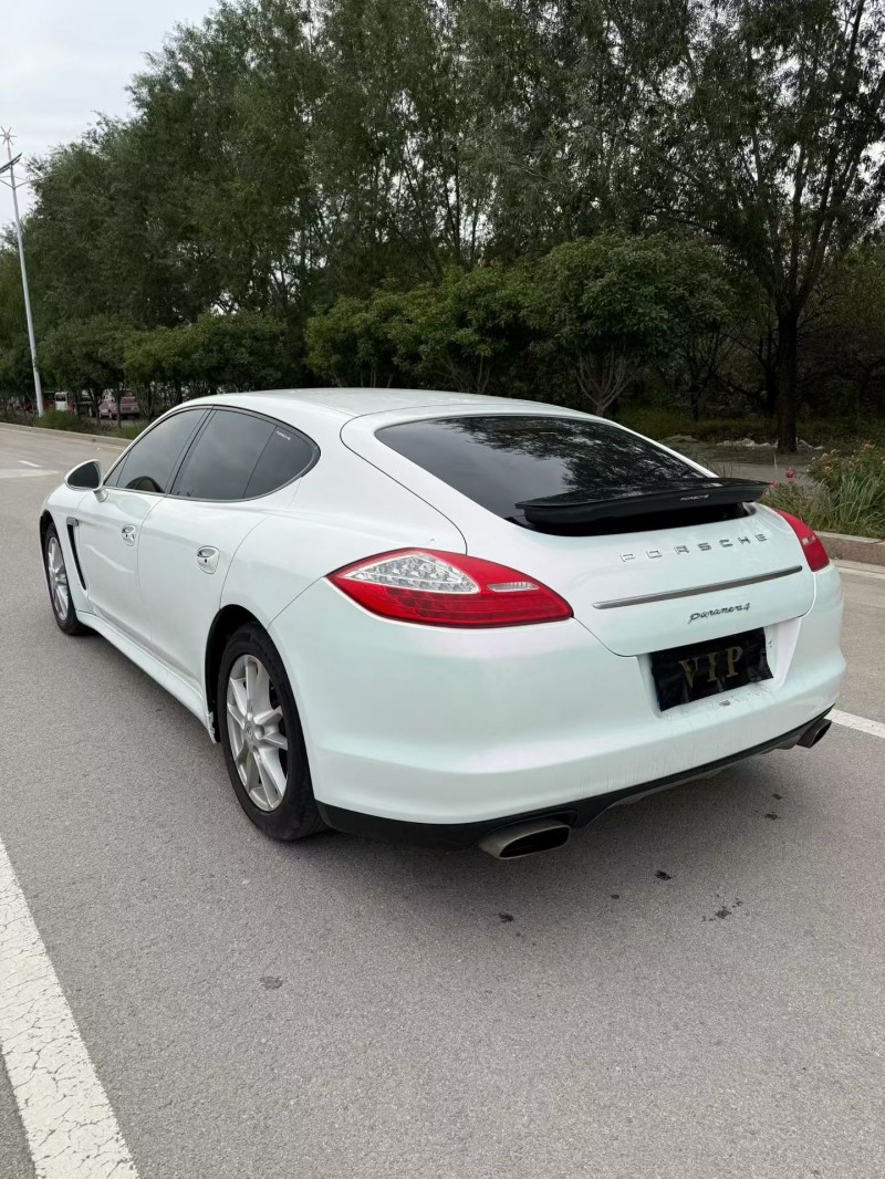 12年潍坊保时捷帕拉梅拉