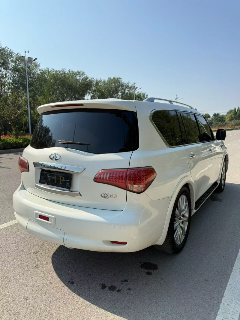 12年济宁英菲尼迪QX80