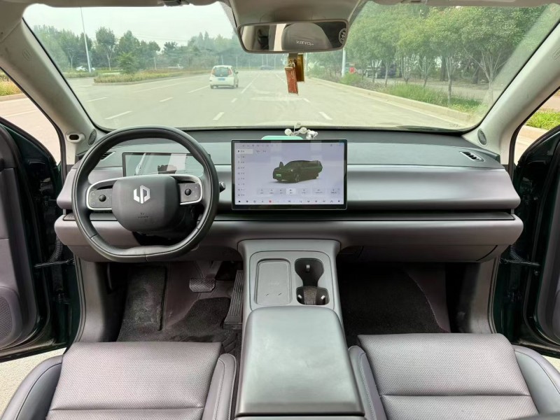 24年温州零跑汽车C10