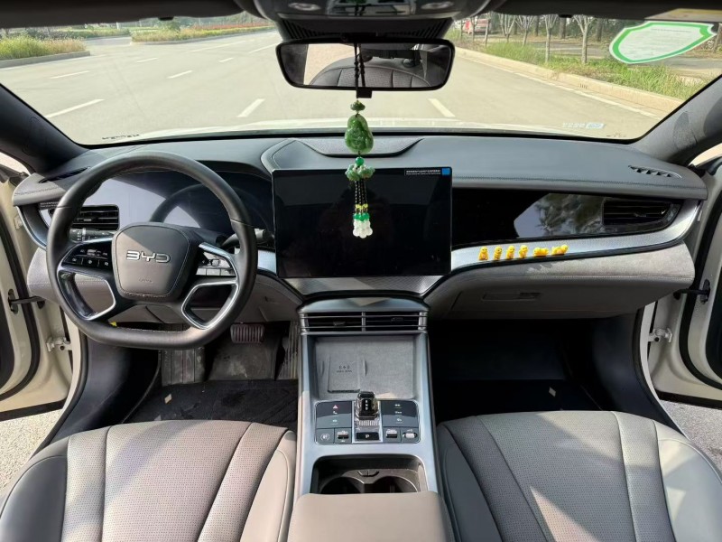 24年烟台比亚迪海豹