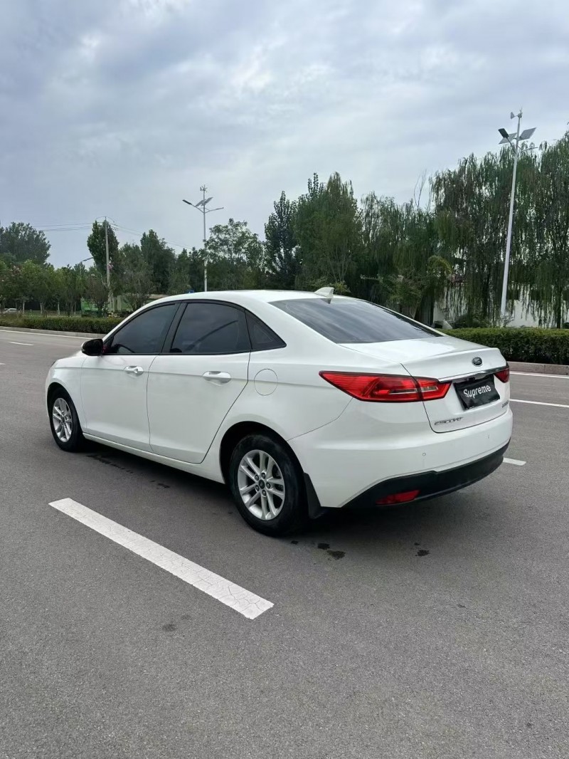 21年烟台福特福睿斯