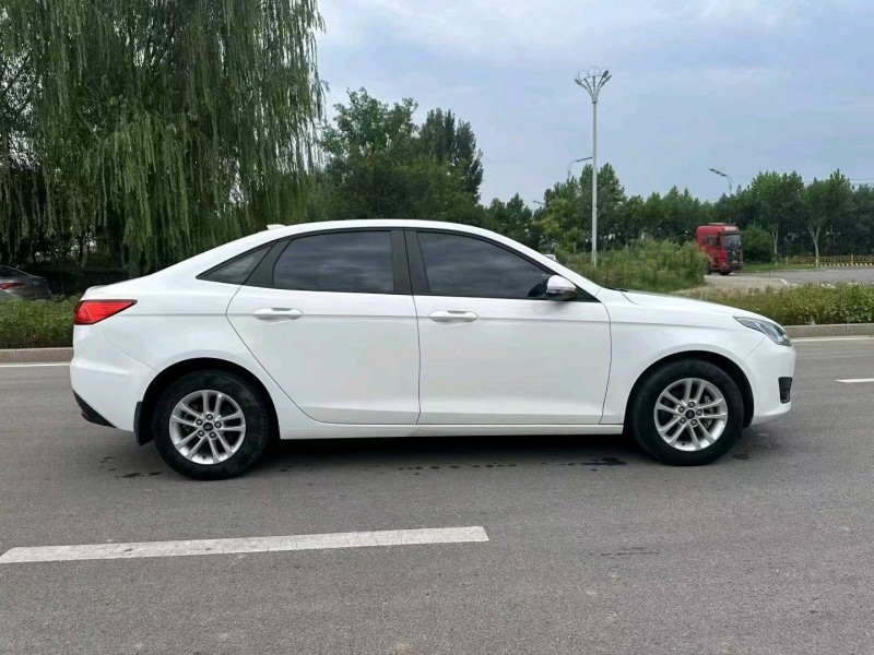 21年烟台福特福睿斯