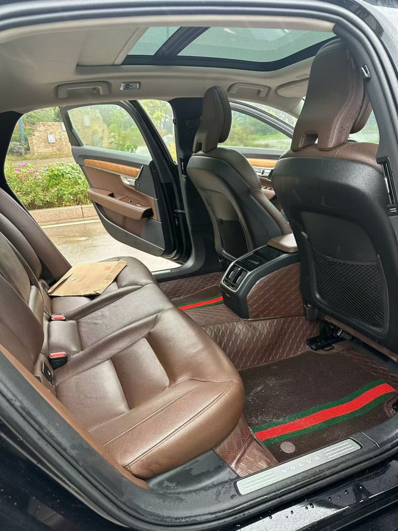 19年烟台沃尔沃S90