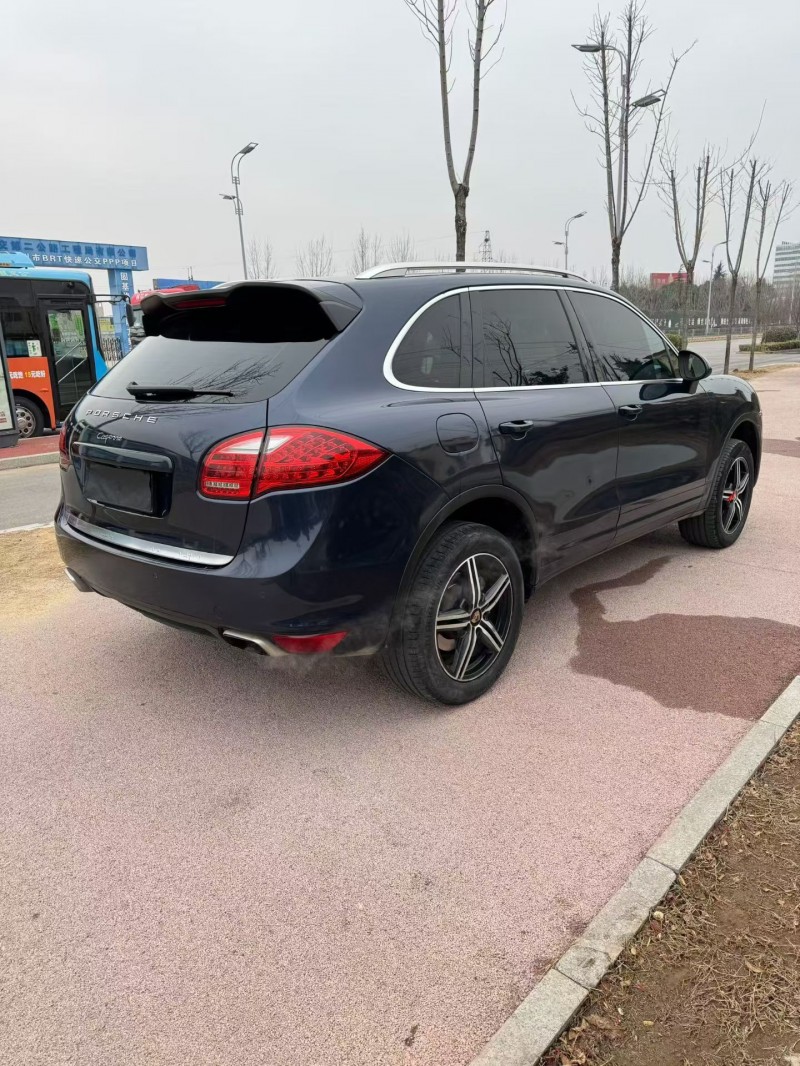13年聊城保时捷卡曼