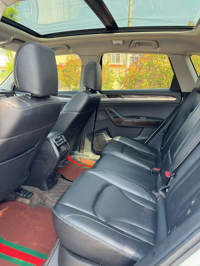 19年枣庄众泰大迈X7