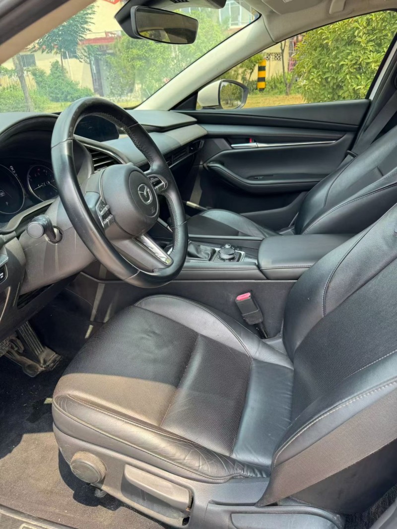 20年日照马自达昂克赛拉