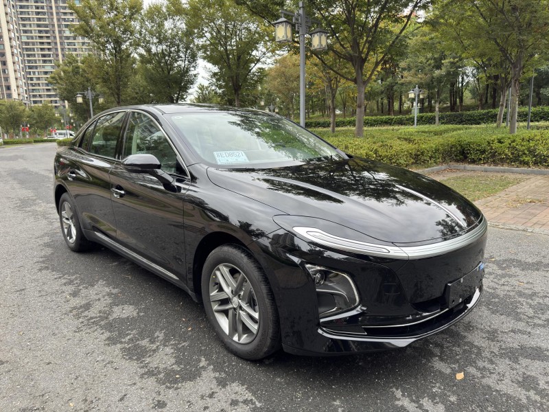 25年盐城红旗E-QM5