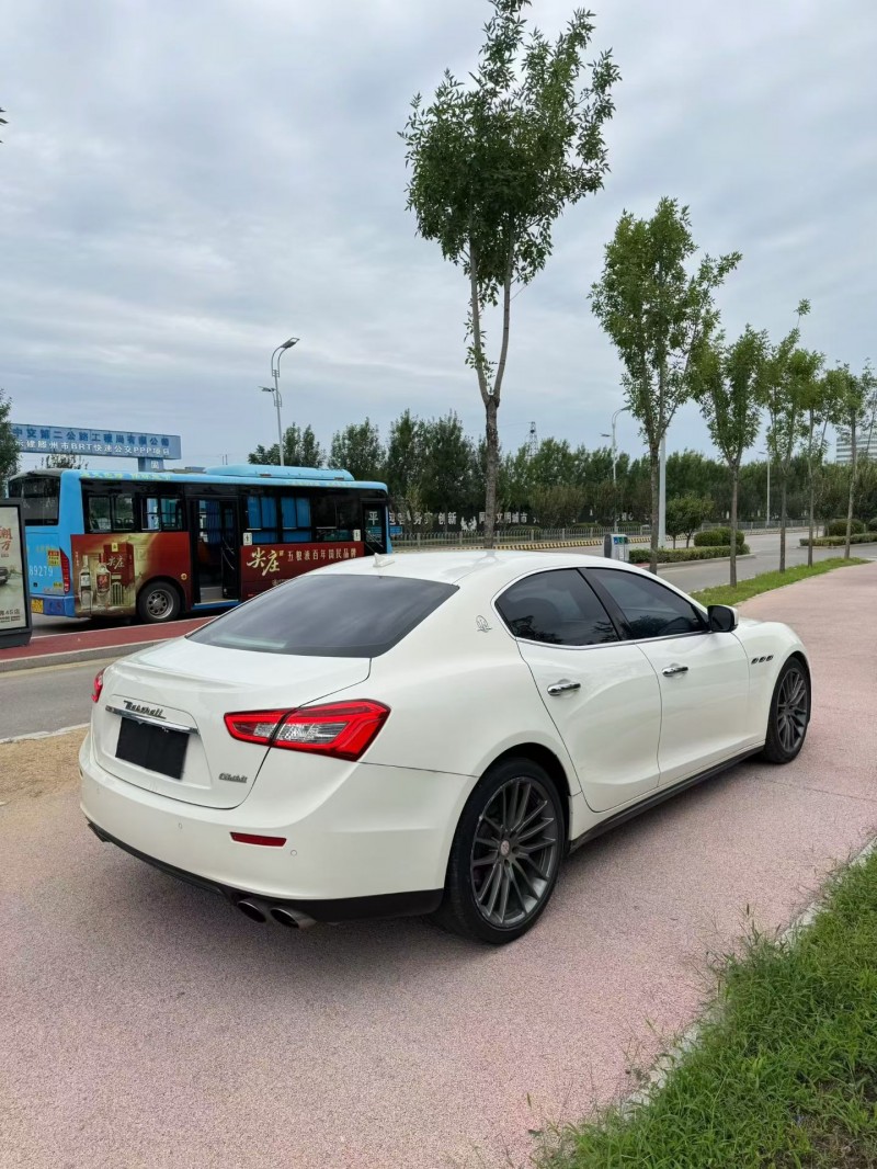 15年淄博玛莎拉蒂Ghibli