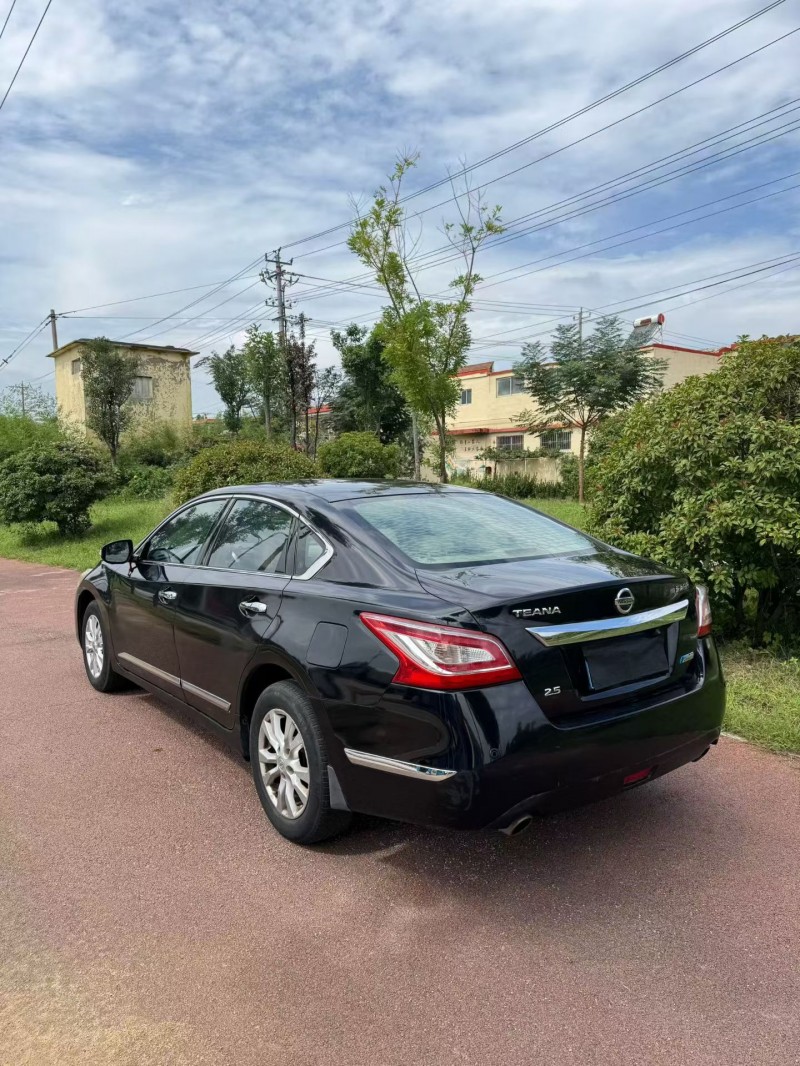 14年威海日产天籁