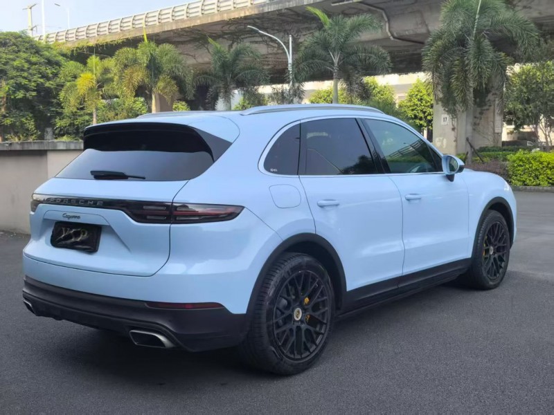 19年漳州保时捷卡宴