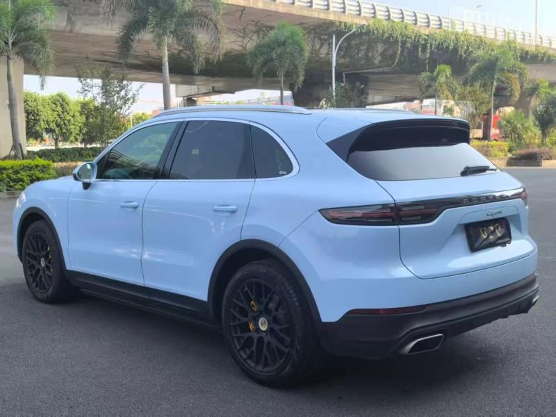 19年漳州保时捷卡宴